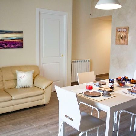 Taormina Family Apartment Bagian luar foto